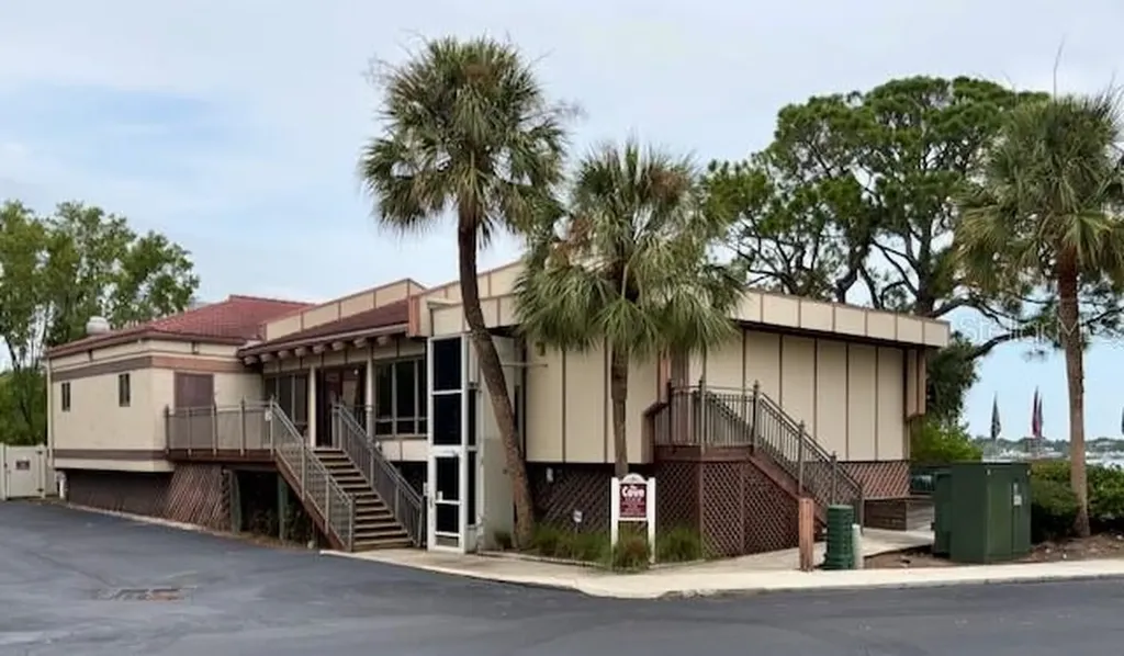 2700 Bayshore Boulevard Dunedin FL 34698