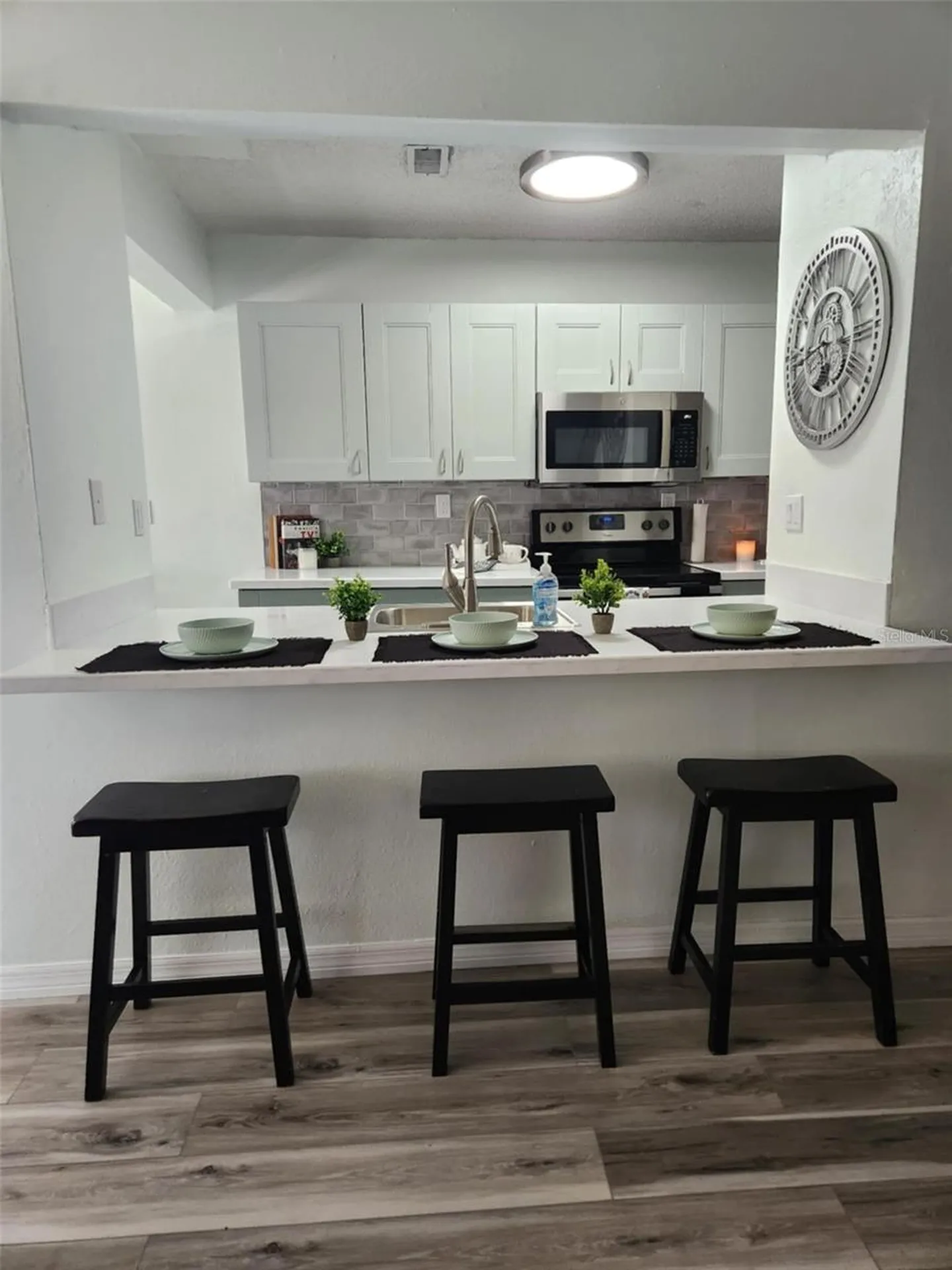 1833 Bough Avenue Clearwater FL 33760