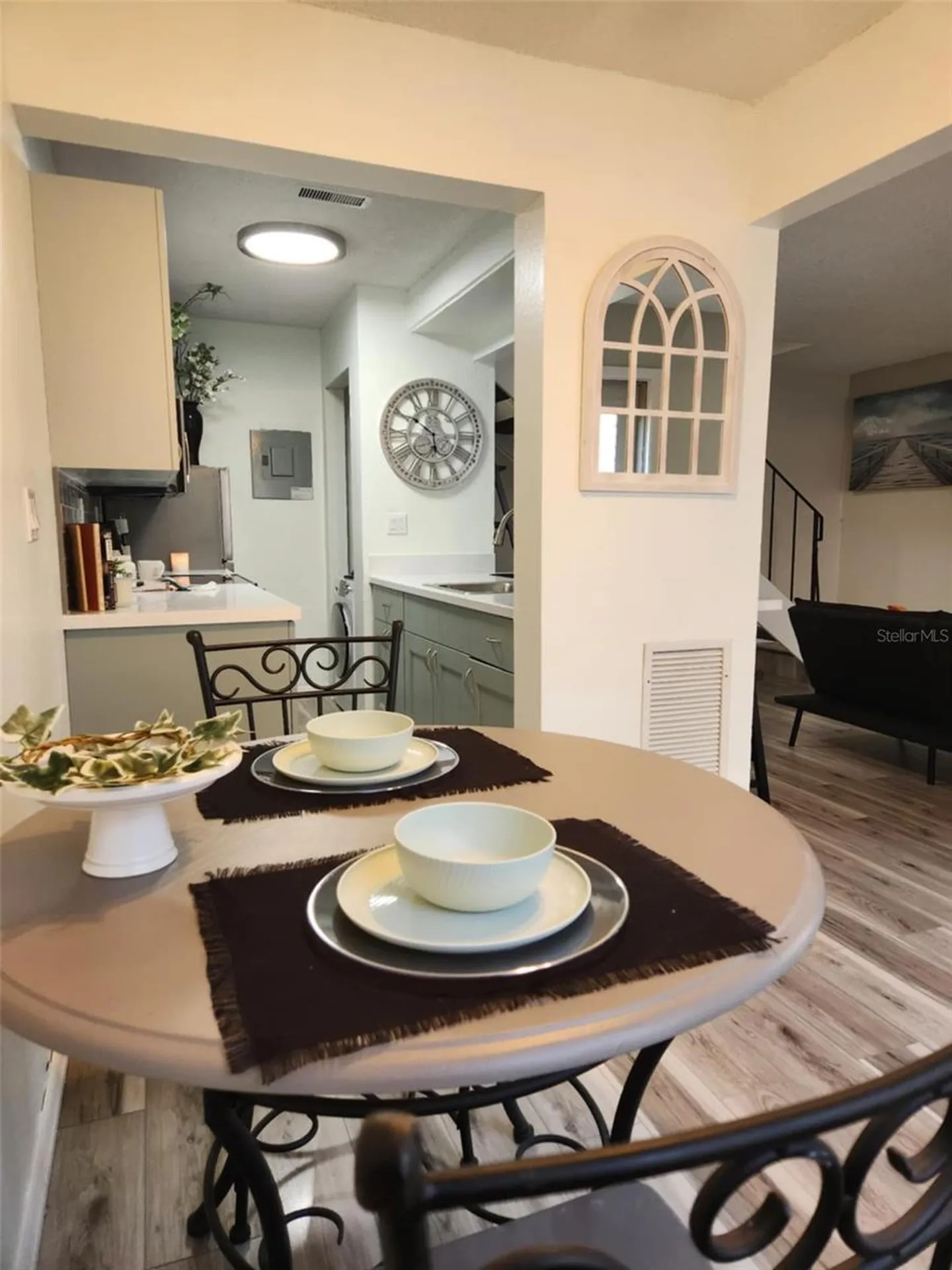 1833 Bough Avenue Clearwater FL 33760
