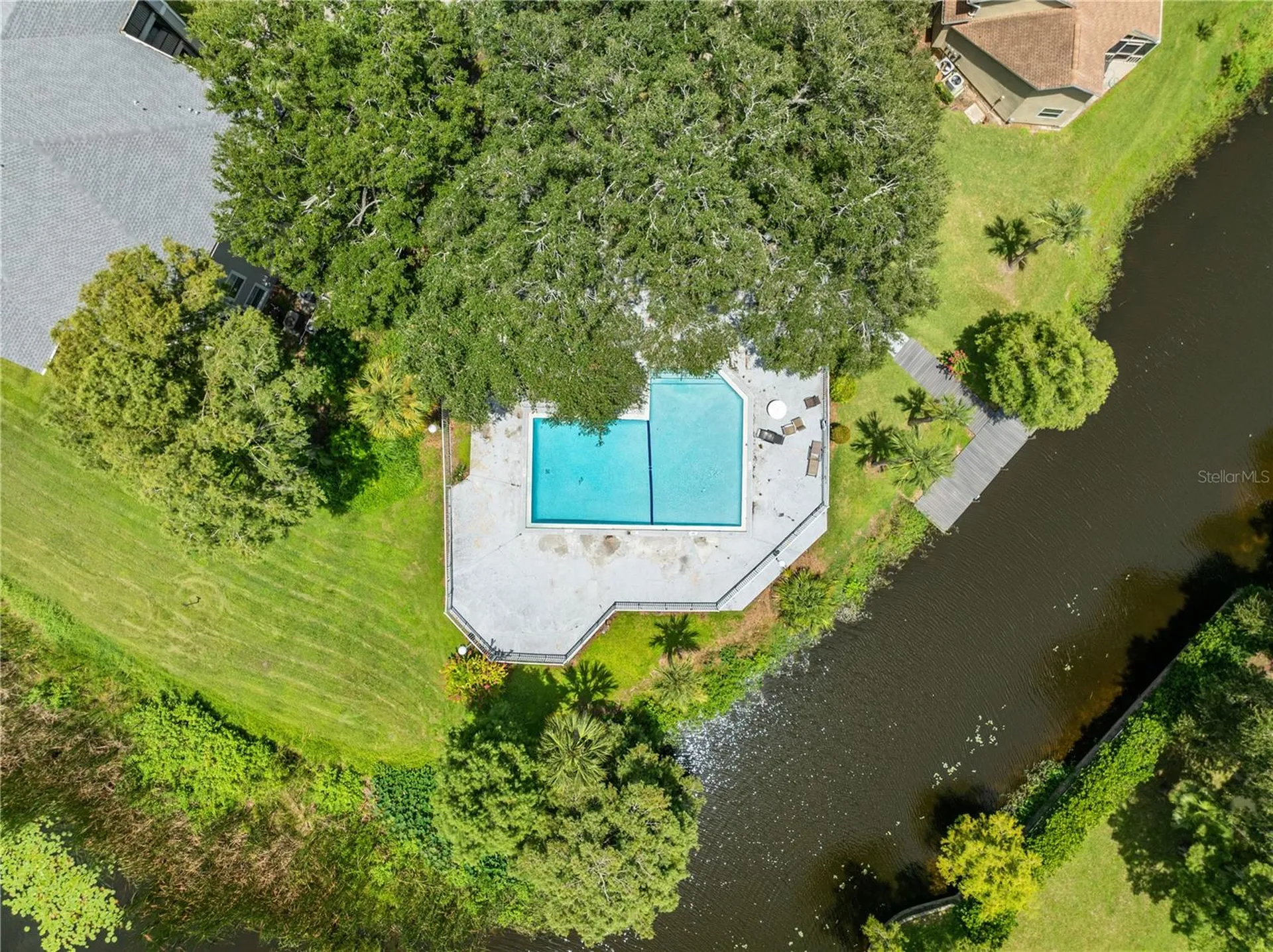 2705 Emerald Lake Court Kissimmee FL 34744