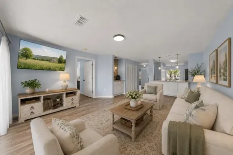 2705 Emerald Lake Court Kissimmee FL 34744