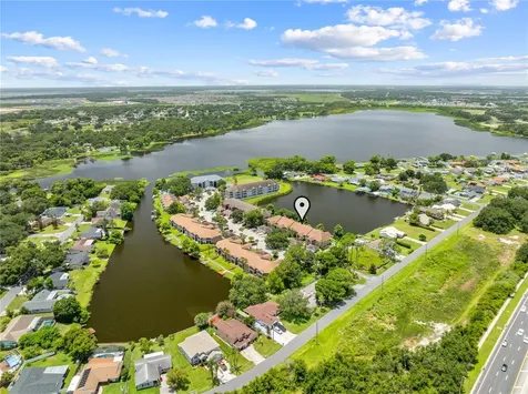 2705 Emerald Lake Court Kissimmee FL 34744