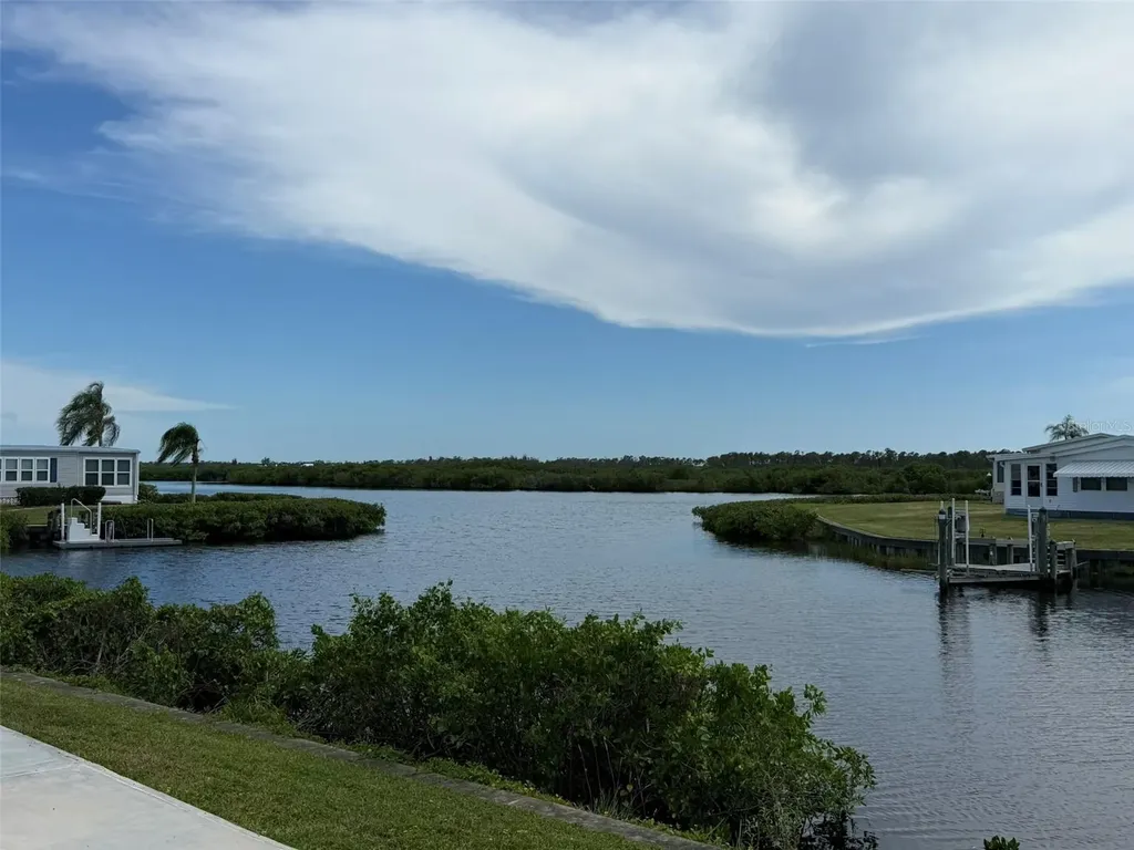 542 Tampico Drive North Port FL 34287