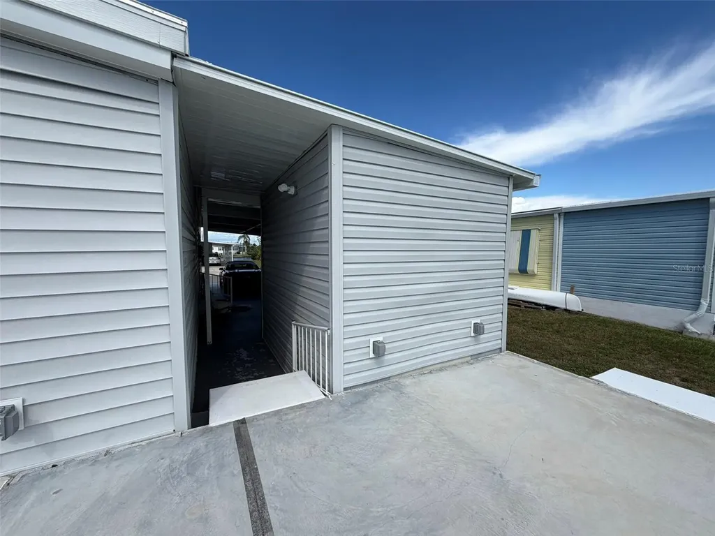 542 Tampico Drive North Port FL 34287