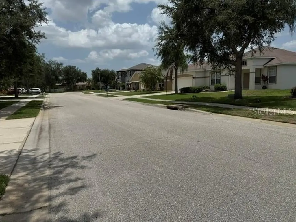 6145 E 41 Street Bradenton FL 34203