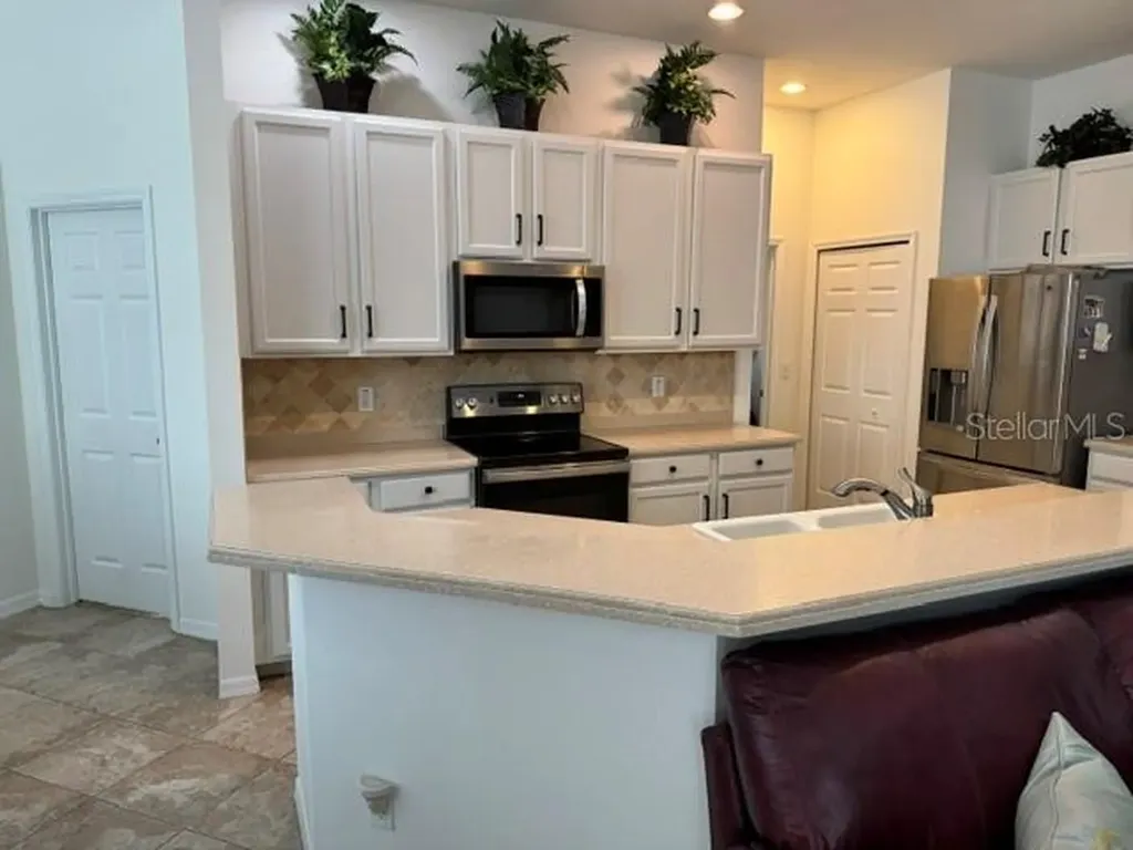 6145 E 41 Street Bradenton FL 34203
