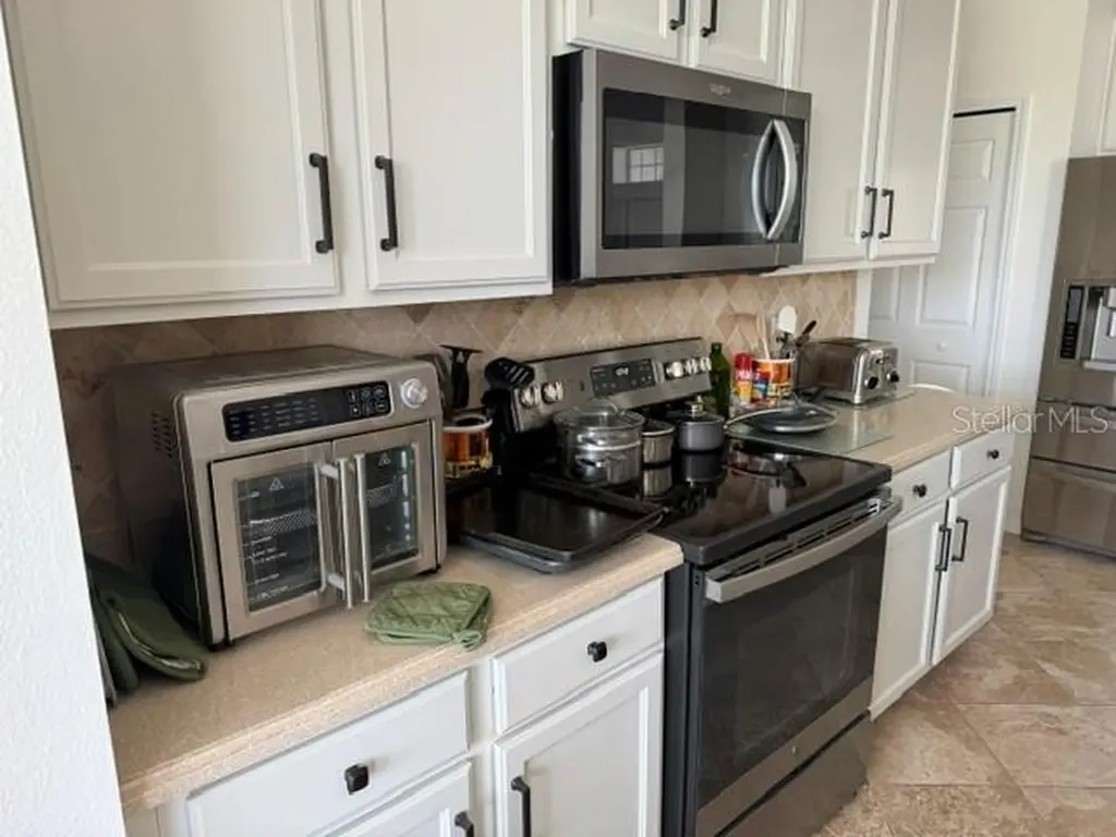 6145 E 41 Street Bradenton FL 34203