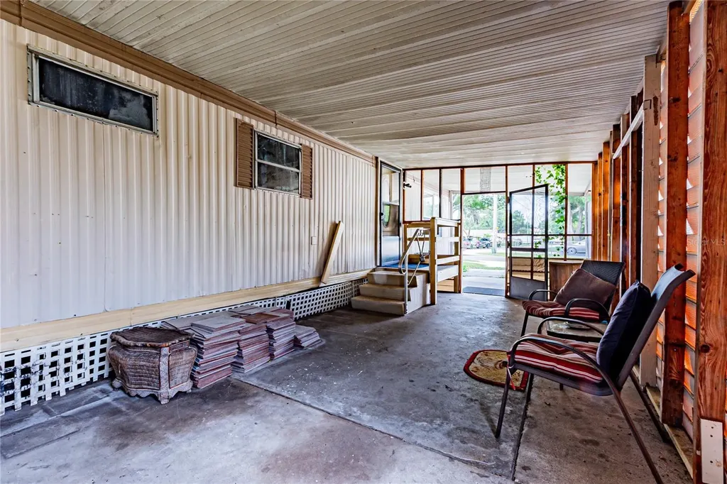 6353 20th Street Zephyrhills FL 33542