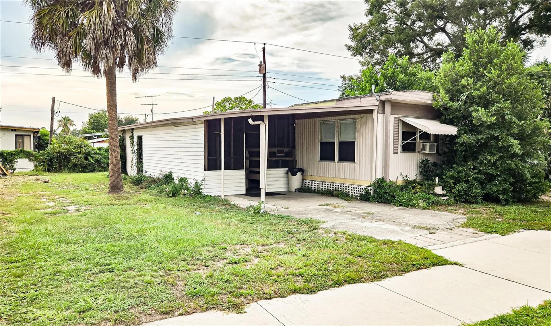 6353 20th Street Zephyrhills FL 33542