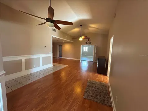 206 Hollywood Court N Kissimmee FL 34743