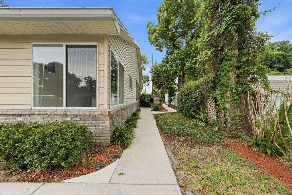 2664 Mcdonald Terrace Mount Dora FL 32757