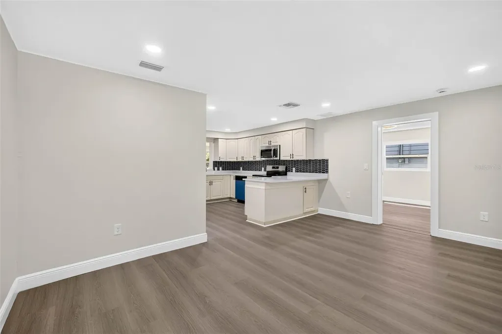 38706 Calvin Avenue Zephyrhills FL 33542