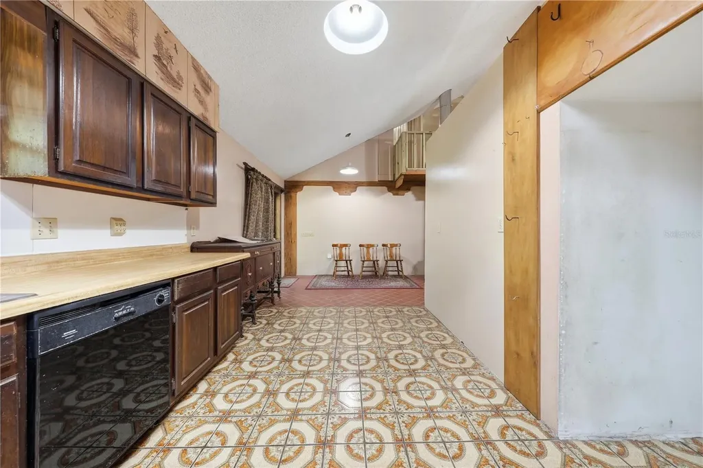 163 E Orange Avenue Pierson FL 32180