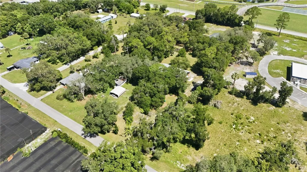 163 E Orange Avenue Pierson FL 32180
