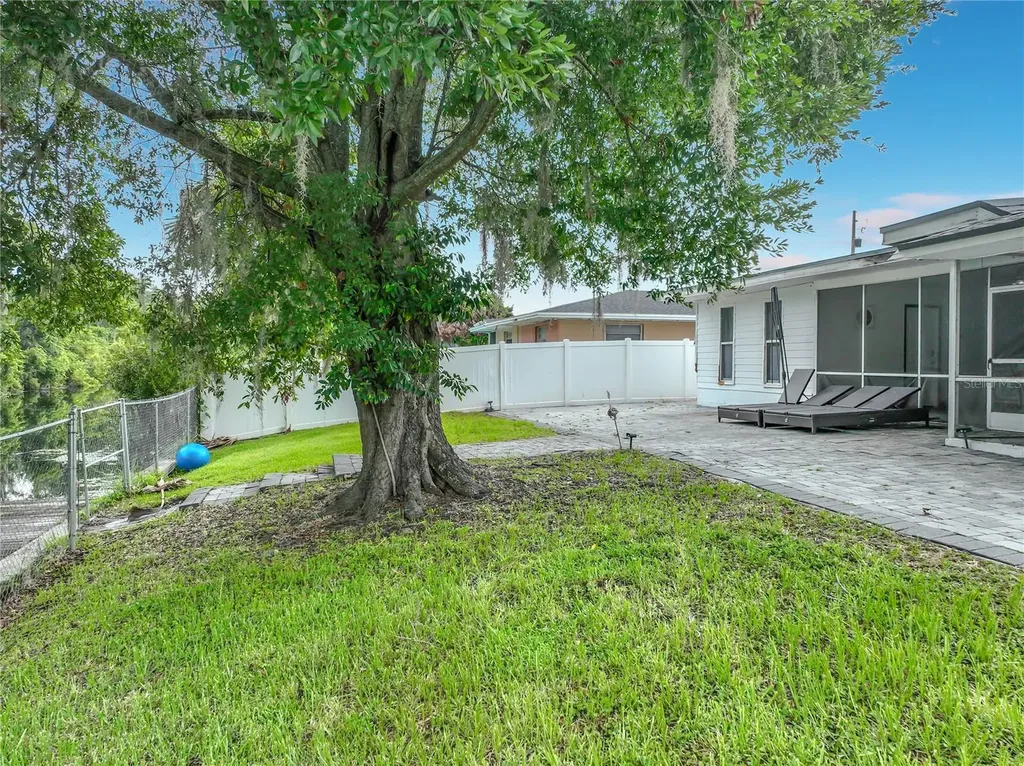 2425 Lauderdale Court Orlando FL 32805
