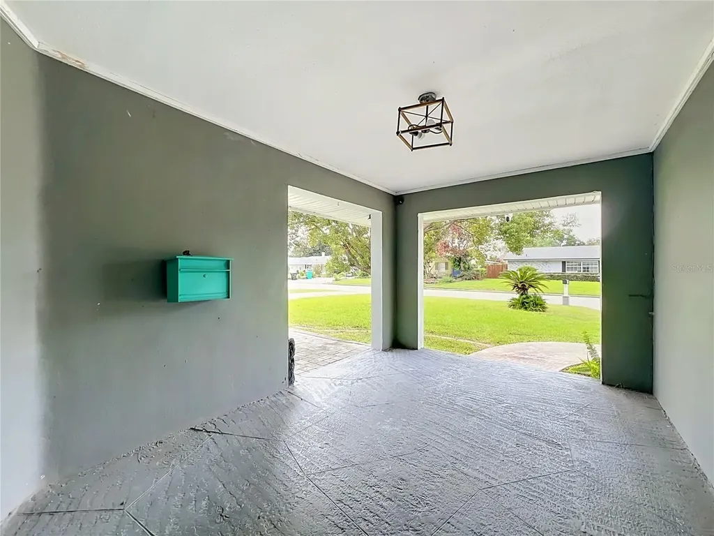 2425 Lauderdale Court Orlando FL 32805