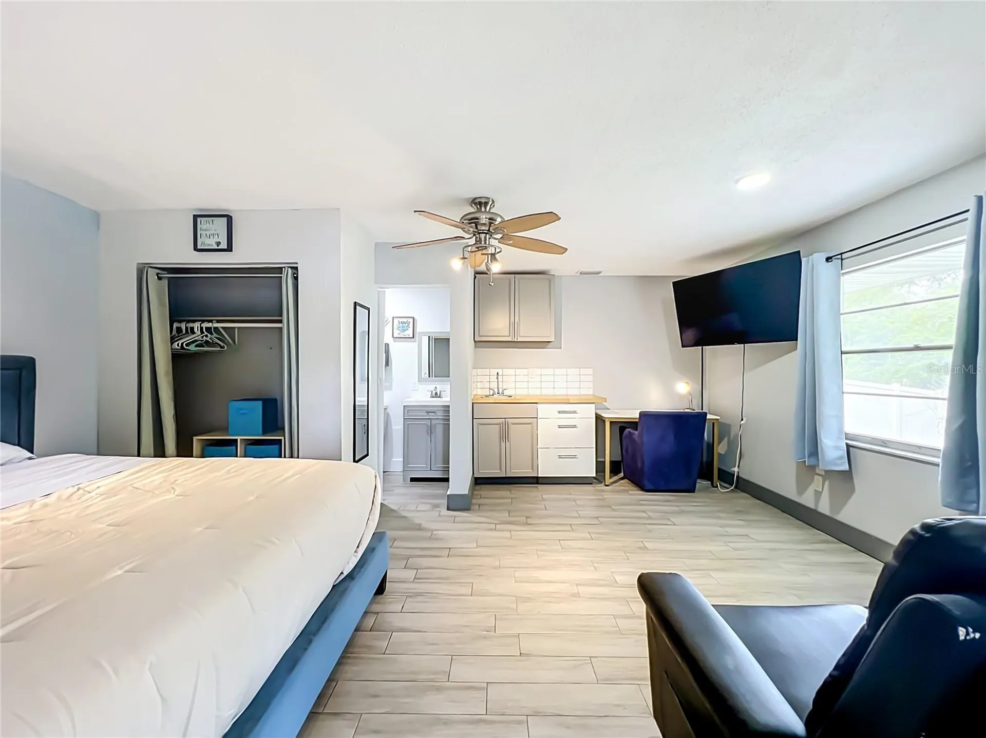 2425 Lauderdale Court Orlando FL 32805
