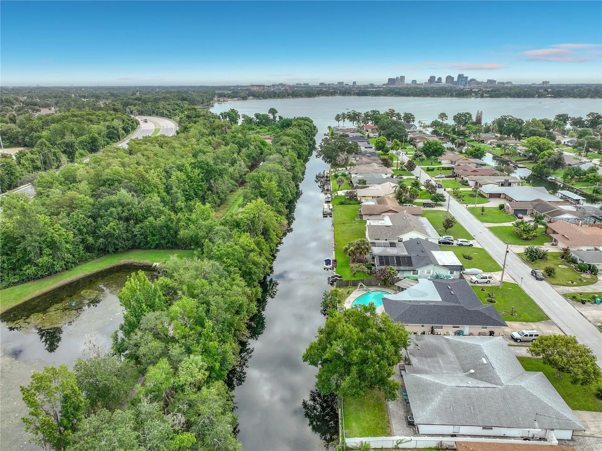 2425 Lauderdale Court Orlando FL 32805