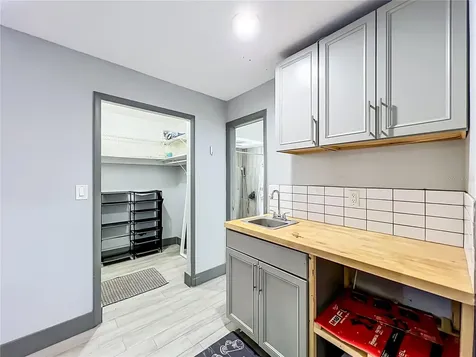 2425 Lauderdale Court Orlando FL 32805