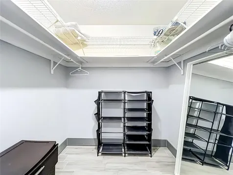 2425 Lauderdale Court Orlando FL 32805