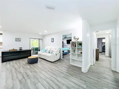 2425 Lauderdale Court Orlando FL 32805