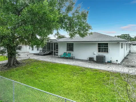 2425 Lauderdale Court Orlando FL 32805
