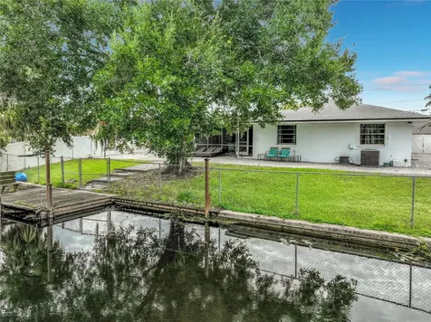 2425 Lauderdale Court Orlando FL 32805