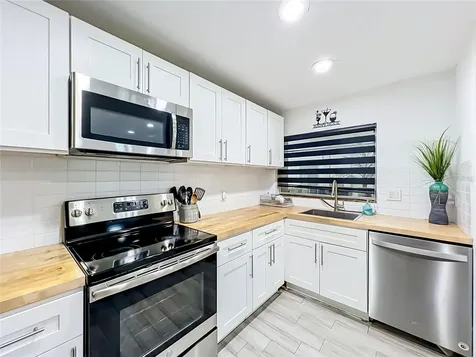 2425 Lauderdale Court Orlando FL 32805