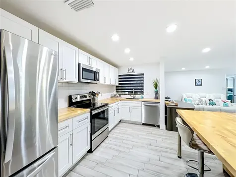 2425 Lauderdale Court Orlando FL 32805