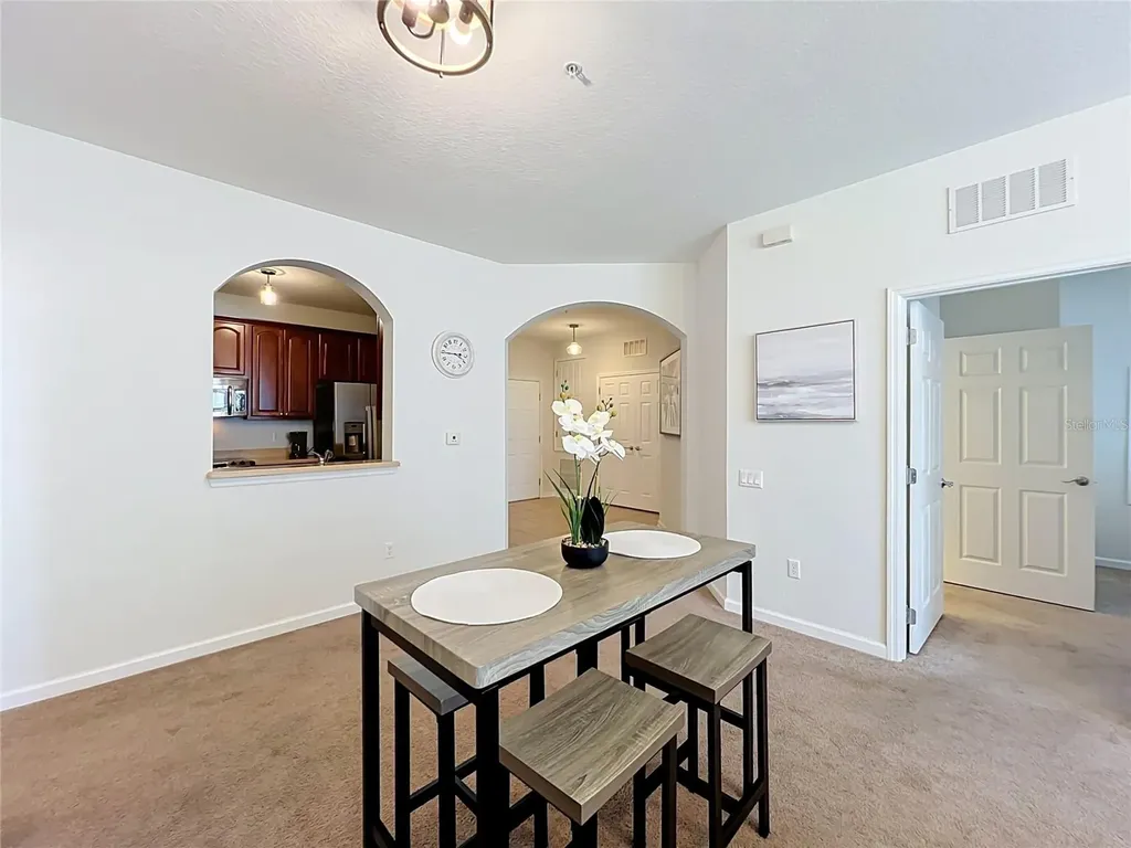 4024 Breakview Drive Orlando FL 32819
