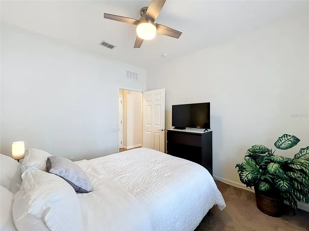 4024 Breakview Drive Orlando FL 32819