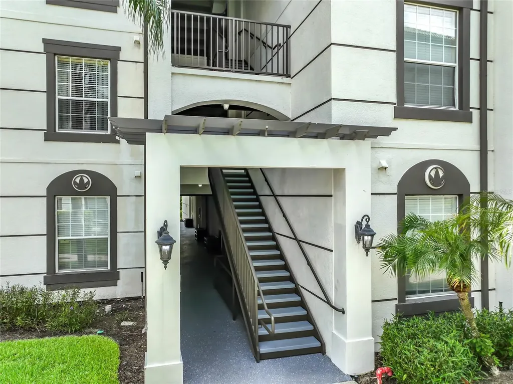 4024 Breakview Drive Orlando FL 32819