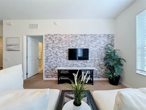 4024 Breakview Drive Orlando FL 32819