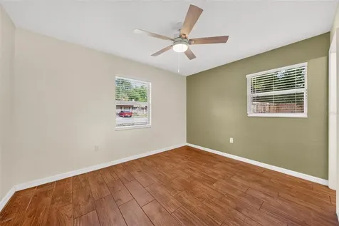 1125 N Tremain Street Mount Dora FL 32757
