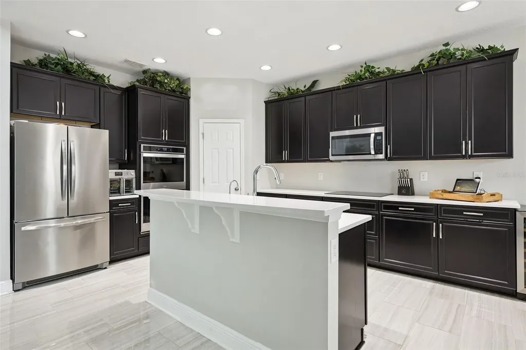 359 Blue Cypress Drive Groveland FL 34736