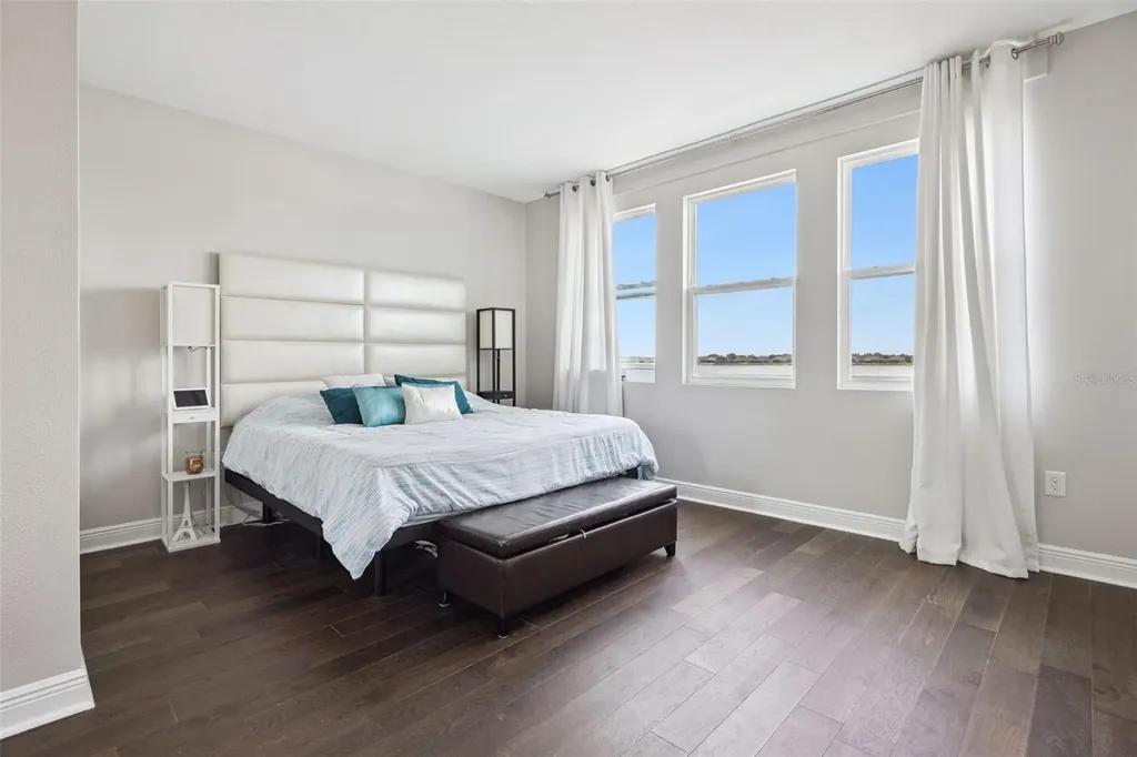 359 Blue Cypress Drive Groveland FL 34736
