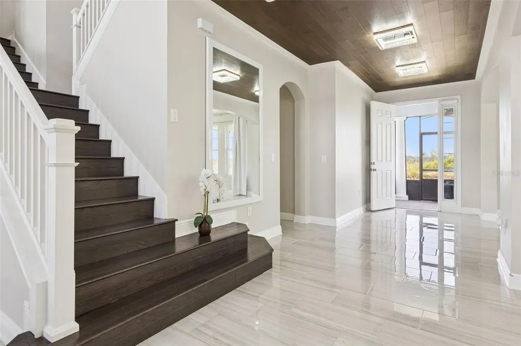 359 Blue Cypress Drive Groveland FL 34736