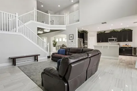 359 Blue Cypress Drive Groveland FL 34736