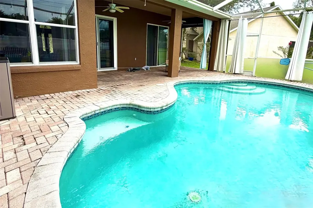 16920 Falconridge Road Lithia FL 33547