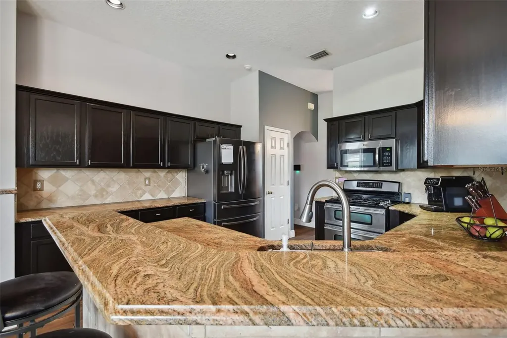 16920 Falconridge Road Lithia FL 33547