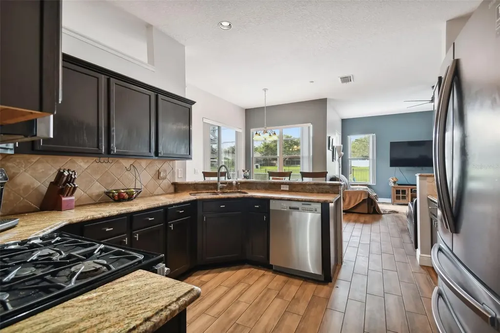 16920 Falconridge Road Lithia FL 33547