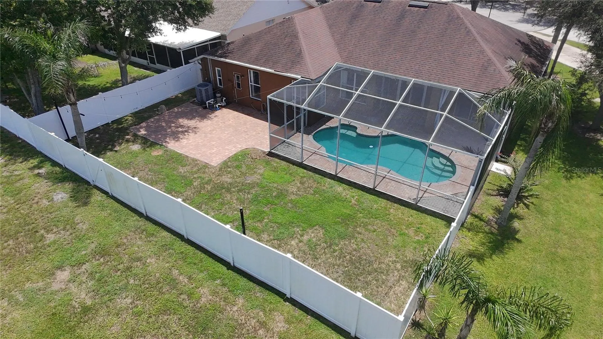 16920 Falconridge Road Lithia FL 33547