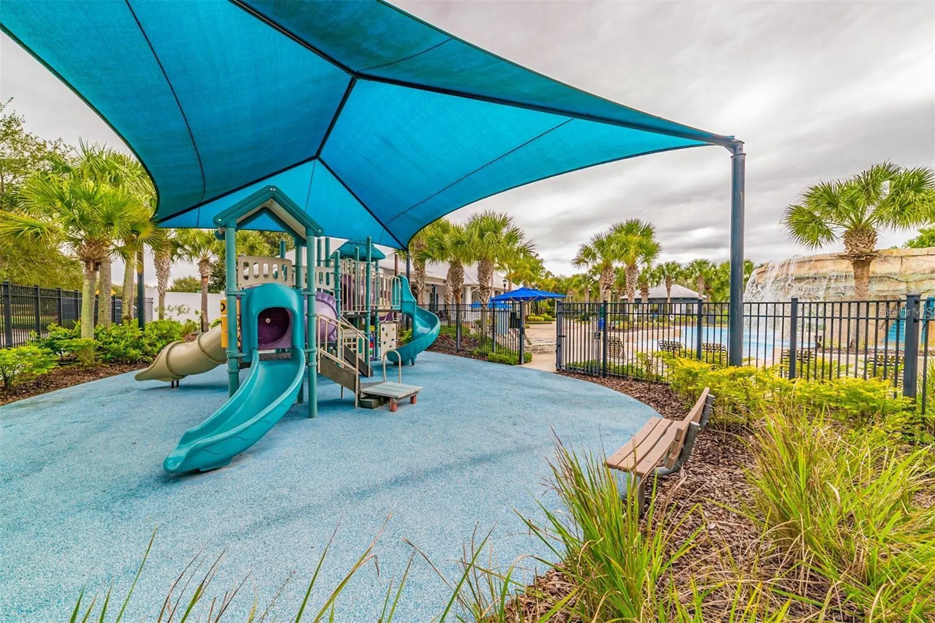 16920 Falconridge Road Lithia FL 33547