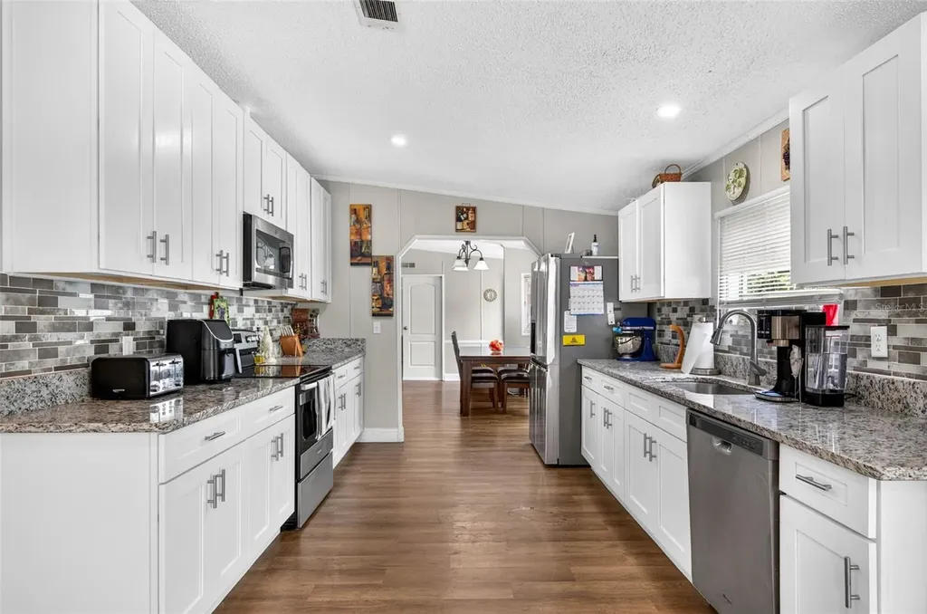 12641 Idlewood Drive Thonotosassa FL 33592