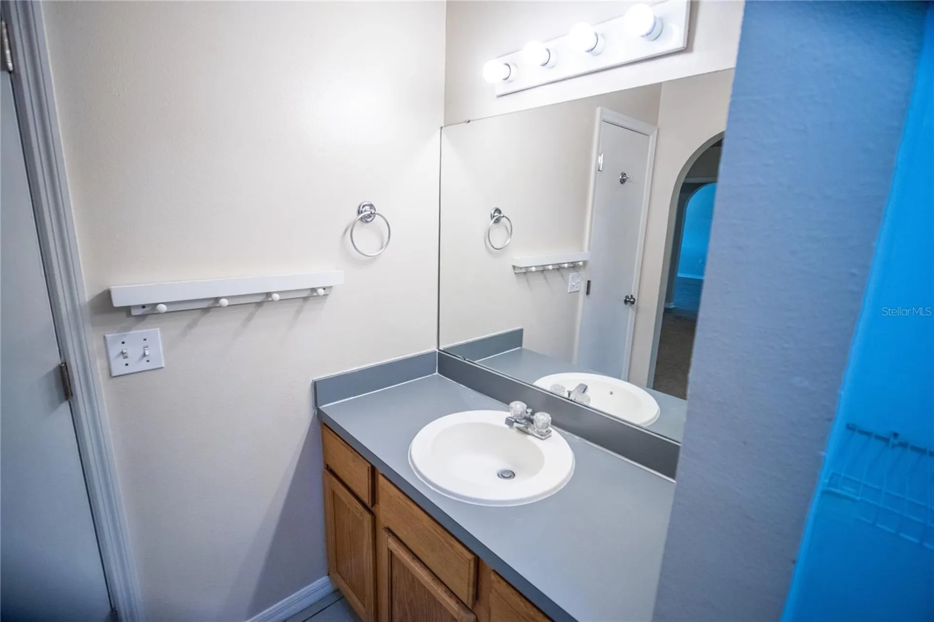 8696 Foley Drive Orlando FL 32825