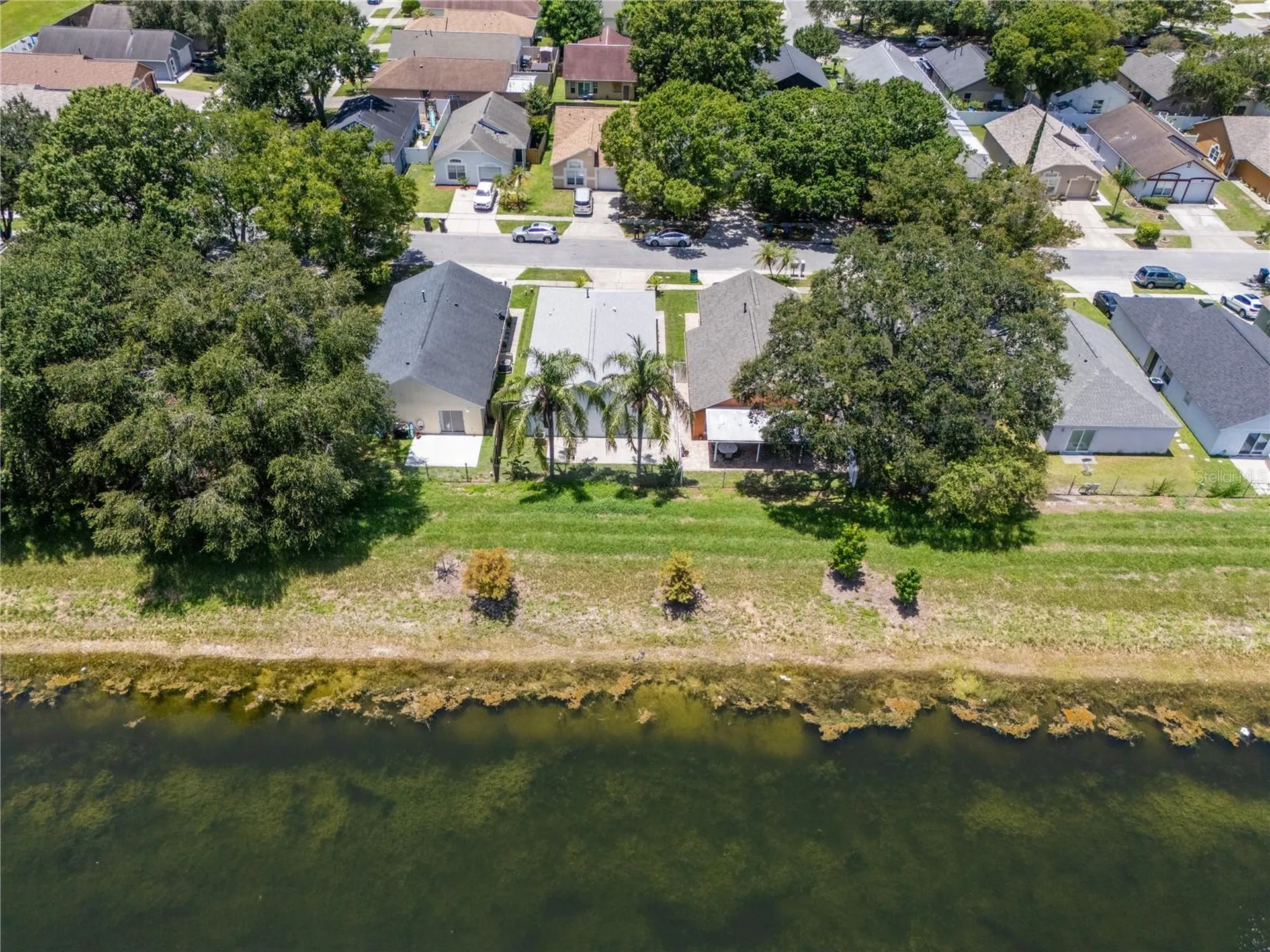 8696 Foley Drive Orlando FL 32825