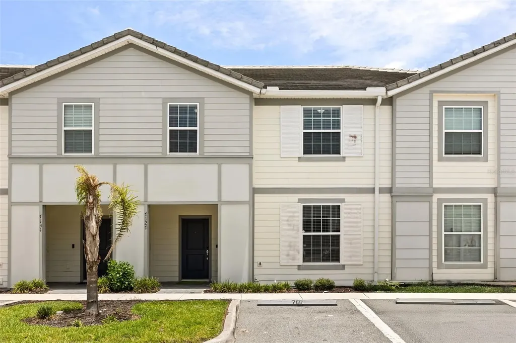 7127 Oakmoss Loop Davenport FL 33837