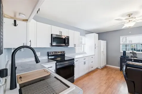 220 St George Drive Davenport FL 33837