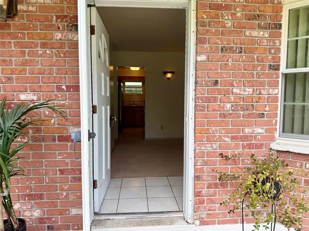 11215 Russell Drive Seffner FL 33584