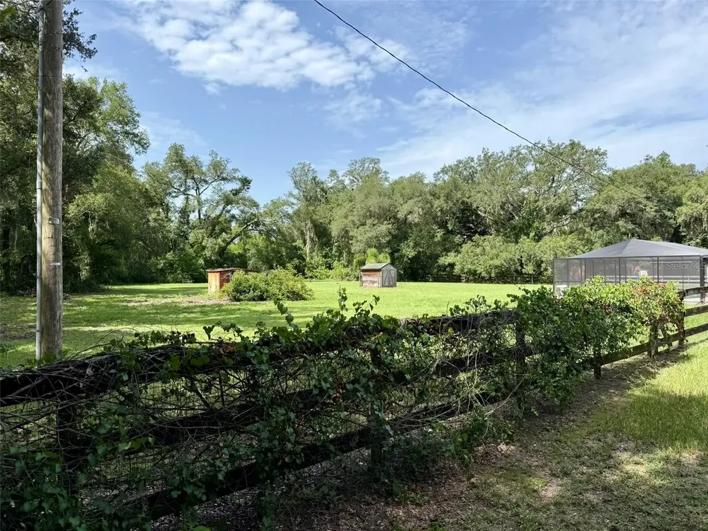 11215 Russell Drive Seffner FL 33584